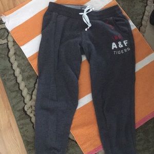 Abercrombie and Fitch cropped sweat pants